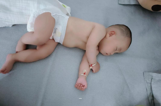 开封怀孕肚子撑的难受